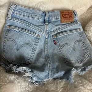 levi’s 501 denim shorts